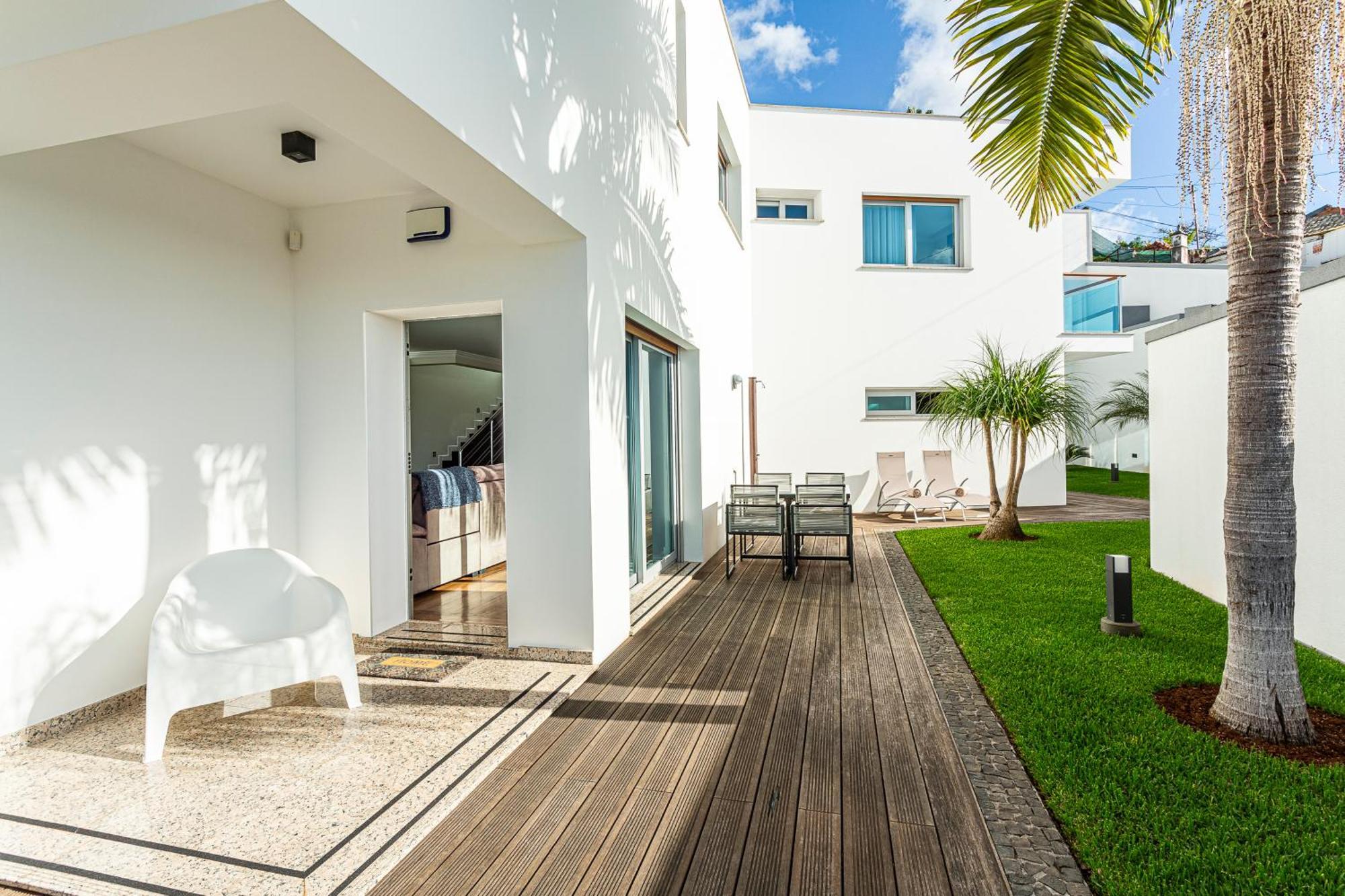 Moradia Vista Atlantico Villa ฟุงชาล ภายนอก รูปภาพ