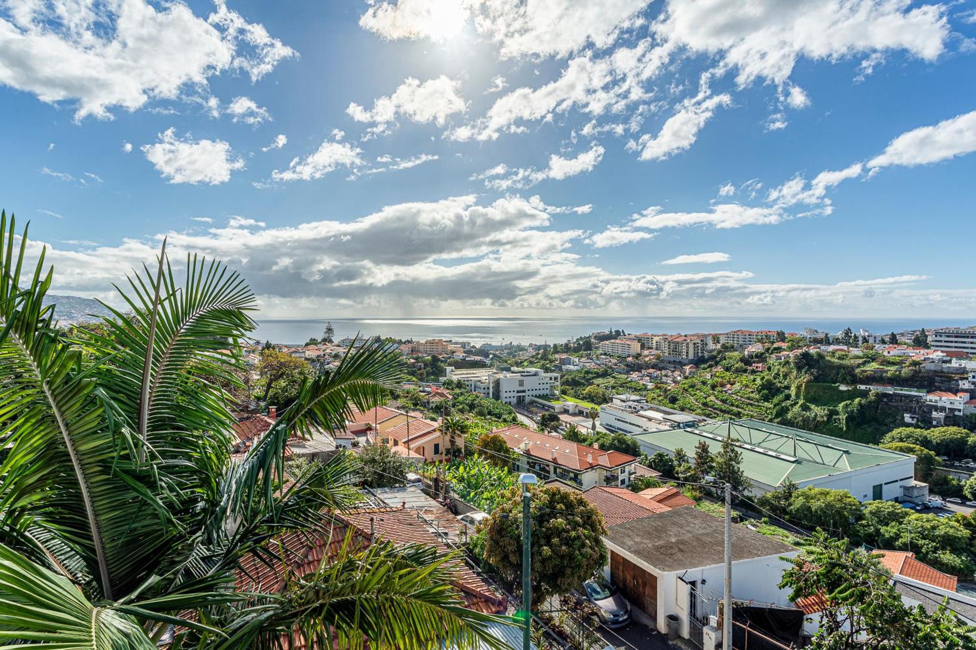 Moradia Vista Atlantico Villa ฟุงชาล ภายนอก รูปภาพ